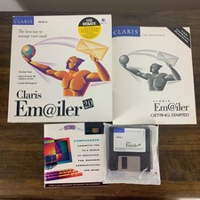 Claris Emailer 2.0 Vintage Mac Software Boxed 3.5 Floppy Disk Get Started Guide picture