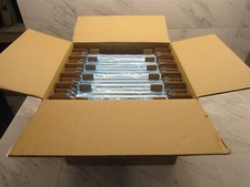 15 LOT - NEW AUO 15