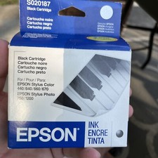 EPSON 720 1440 dpi Black Ink Cartridge Genuine New S020187 EXP  04/2004 picture