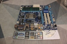GIGABYTE GA-H55M-UD2H Rev:1.3, LGA1156, Intel Motherboard +CPU I5-650 +4Gb +I/O picture