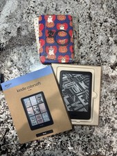 Black Kindle Basic 16gb (2024) Bundle picture