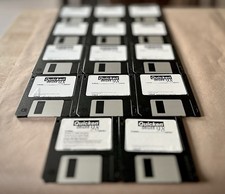 Quicken Deluxe 98 Vintage PC Software Home Business Floppy Version WIN Intuit picture
