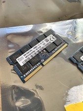 SK hynix 16GB Kit (2x8GB) DDR3-1600 ECC UDIMM PC3-12800E 2Rx8 Server RAM picture