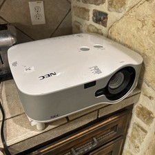 NEC NP2000 Projector High Resolution Multiple Inputs White picture