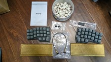 YIVU CORNE V4.1 Split Keyboard QMK/Vial Wood wrist rests, Tactile+Linear switch picture