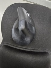 Logitech Lift Vertical Ergonomic Wireless Mouse, Bluetooth/Bolt, Graphite picture