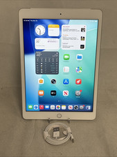 Apple iPad (8th Generation) A2428 32 GB, Wi-Fi + 4G (Unlocked) 10.2