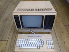 TRS-80 Model 4P, Tandy Radio Shack (As-Is) picture