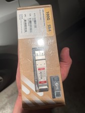 Cisco QSFP-100G-SR4-S Compatible 100GBASE-SR4 QSFP28 4 x 25G NRZ 850nm 100m MPO- picture