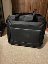 Amazon Basics 15.6
