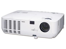 NEC NP115 DLP Projector 2500 Lumens SVGA 3D Ready 7W Speaker Portable New Lamp picture