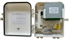 FTTH Fiber optic box with 8 port splitter plc connector apc green picture