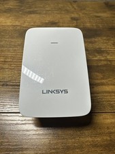 Single Linksys RE6350 AC1200 Dual-Band Wi-Fi Range Extender picture