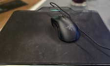 Razer Mamba + Firefly HyperFlux Wireless Gaming Mouse & Charging Mat Boxed picture
