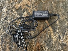 Original Genuine Sony AC-L25B 8.4V-1.7A AC Adapter For Camcorder Black picture