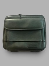 BNWT Targus OCU2 15.4