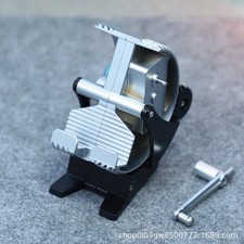 All-metal mechanical sawtooth knob gear hand-crank generator mobile phone holder picture