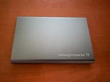 SAMSUNG T7 Portable SSD 1TB Up to 1050 MB/s USB 3.2 External SSD MU-PC1T0T picture