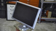 Apple A1081 20 inch Widescreen Cinema Display LCD Monitor picture