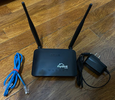 D-Link DIR-605L 300 Mbps 4-Port 10/100 Wireless N Router picture