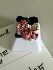 Macher Artisan Keycap Cutie Pie Floral Clay Limited Edition #7/12 Auth Card picture