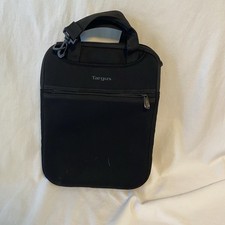 Targus 10”X14”X2” Vertical Laptop Slipcase W/Hideaway Handles &Shoulder Strap. picture