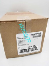 C7061A1038 New Honeywell C7061A 1038 UV Flame Detector new FedEx or DHL picture