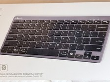 Adesso EasyTouch Wireless Keyboard with CoPilot AI Hotkey picture