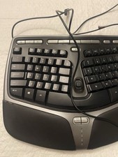 Microsoft Natural Ergonomic Keyboard 4000 v1.0 KU-0462 Wired USB Model 1048 picture