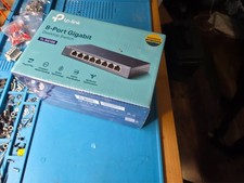 TP-Link TL-SG108 8-Port Gigabit Ethernet Desktop Switch Ver 4.0 NEW SEALED picture
