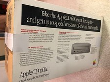 Apple Vintage AppleCD 600e Quad Speed External SCSI 4X CD-ROM Drive  picture