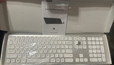 Seenda IWG-WJKB01 White Slim Wireless Keyboard USB Dongle Rechargeable Numpad picture