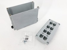 New Panduit CDPP8RG DIN Rail Unshielded Patch Panel - No Box picture
