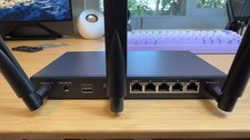 Pepwave Surf Soho SUS-SOHO-T Wireless Router picture