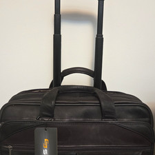 SOLO Black Leather Rolling Briefcase w/ Wheels Retractable Handle Fits 15