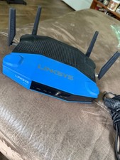 Linksys WRT1900AC 1300 Mbps 4 Port Dual-Band Wi-Fi Router picture