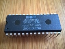 Commodore 318018, C128 BASIC Lo ROM Chip, MOS CBM CSG picture