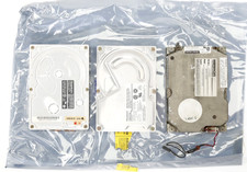 Lot of 3 Vintage Apple Macintosh IICi & IICX Quantum M90/IICX SCSI Hard Drives picture