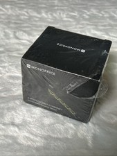 Monoprice 5-Port 10/100/1000Mbps Gigabit Ethernet Unmanaged Switch Network Hub picture