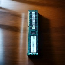 Samsung 8GB PC3L-12800R-11-11-E2-P2, ECC REG 2Rx4 Server M393B1K70DH0-YK picture