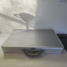 Mezzi Aluminum Hard Briefcase/Laptop  Case/ Attaché case. 18