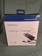 Insignia 90W Universal Power Adapter NS-PWLC591 with Interchangeable Tips picture