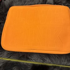 Love Pink Laptop Pouch picture