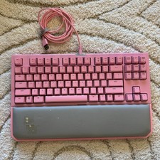 Razer (RZ03-02191700-R3M1) Mechanical Keyboard - Quartz Pink picture