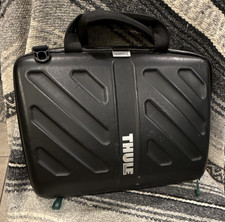 Thule Gauntlet Hard Shell Laptop Attaché Case Bag Black MacBook 13