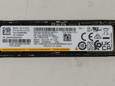 Samsung PM9A1 MZ-VL25120 512 GB NVMe Gen4 80mm Solid State Drive picture